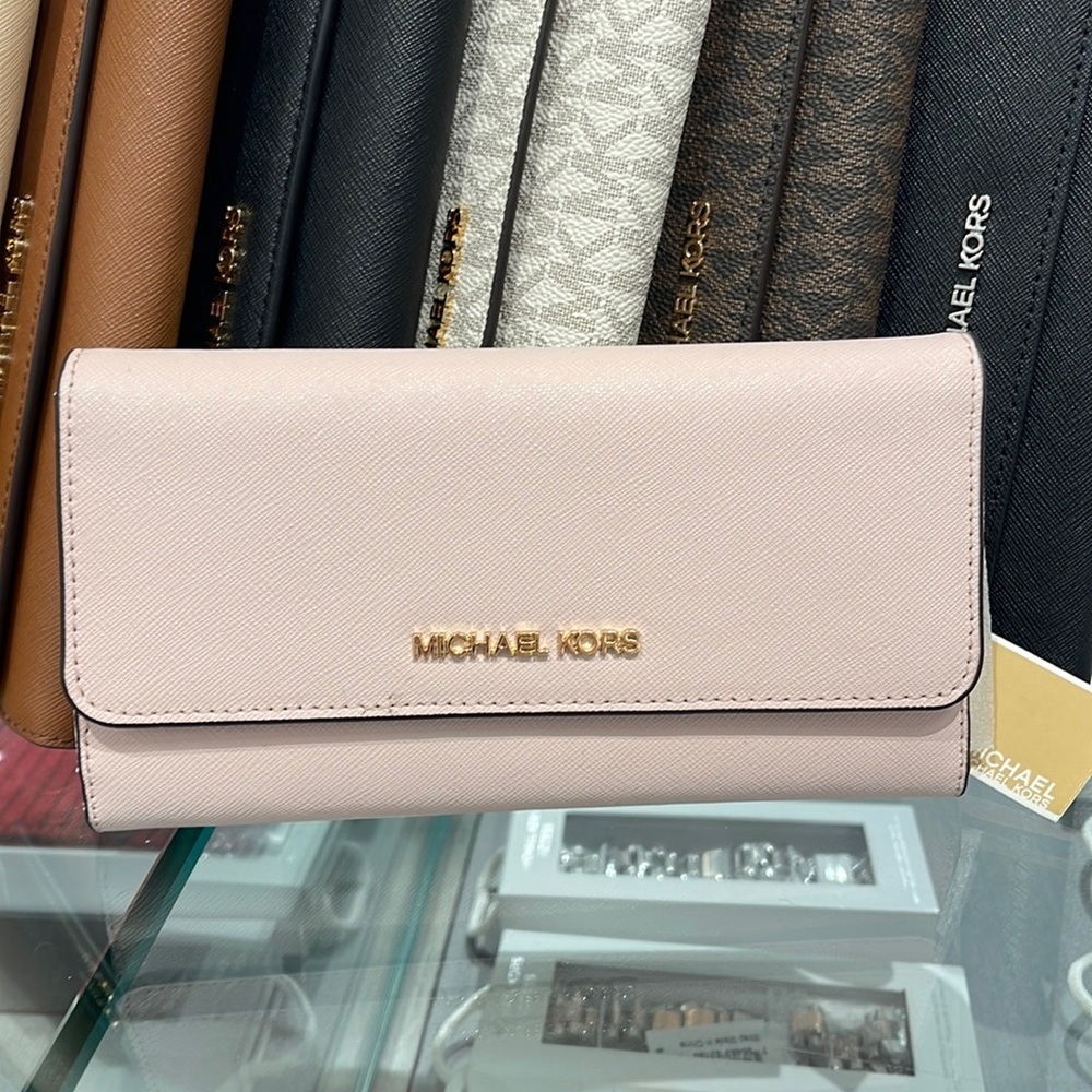 MICHAEL KORS JET SET TRAVEL LARGE TRIFOLD WALLET POWDER BLUSH COLOR